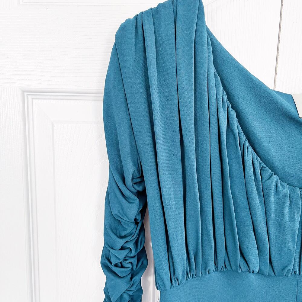 TOVE Riley Ruched Jersey Midi Dress - Picture 4 of 8